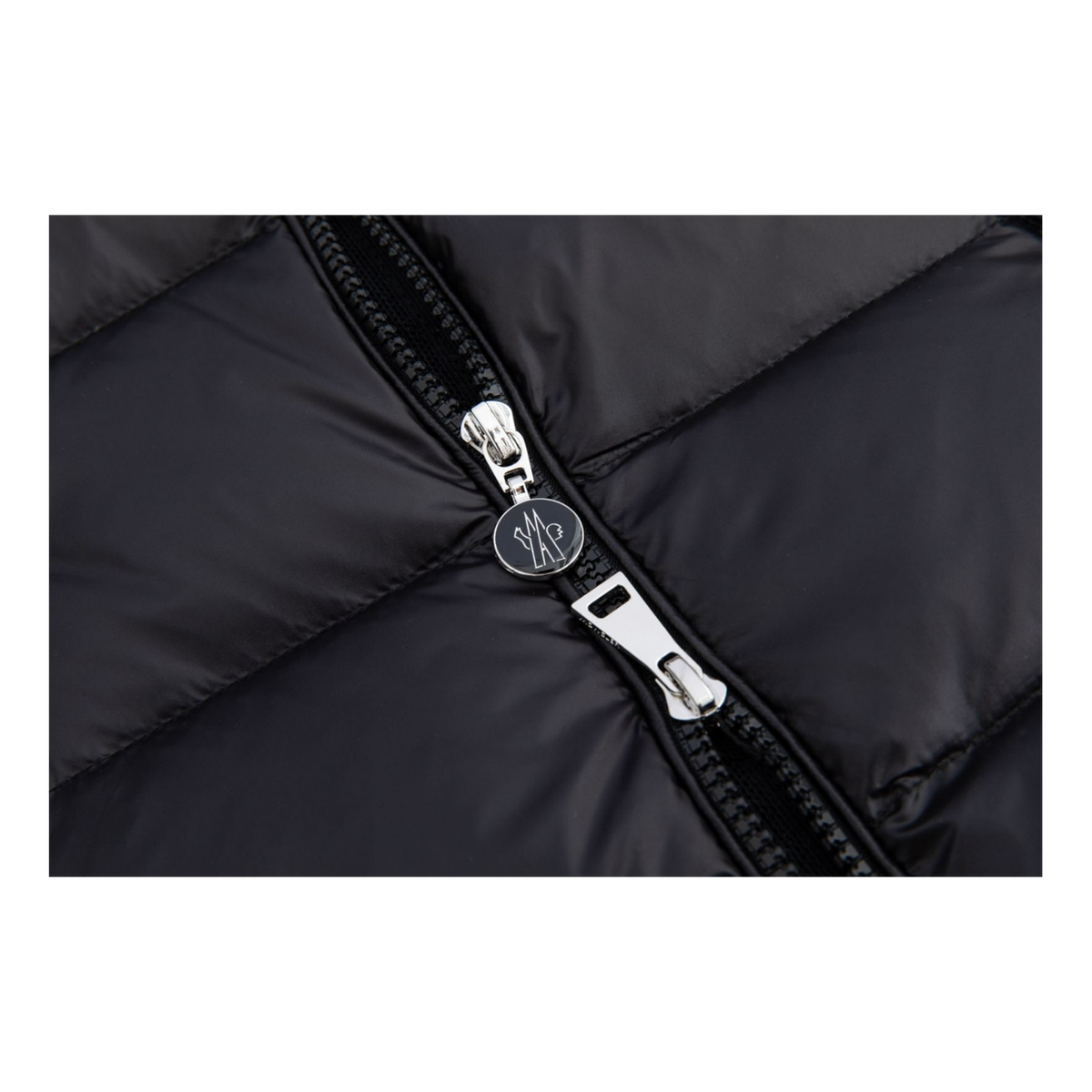 Moncler Gles Fitted Hooded Puffer Jacket